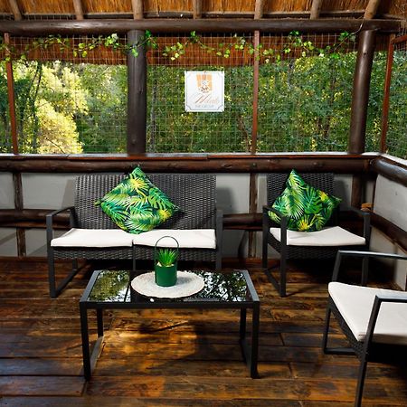 Ndalo Lodge 넬스프리트 외부 사진
