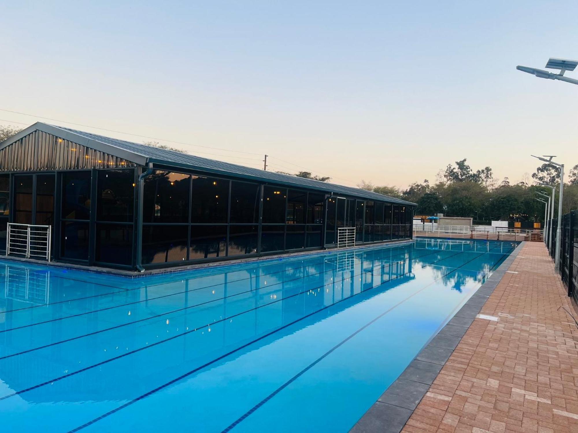 Ndalo Lodge 넬스프리트 외부 사진